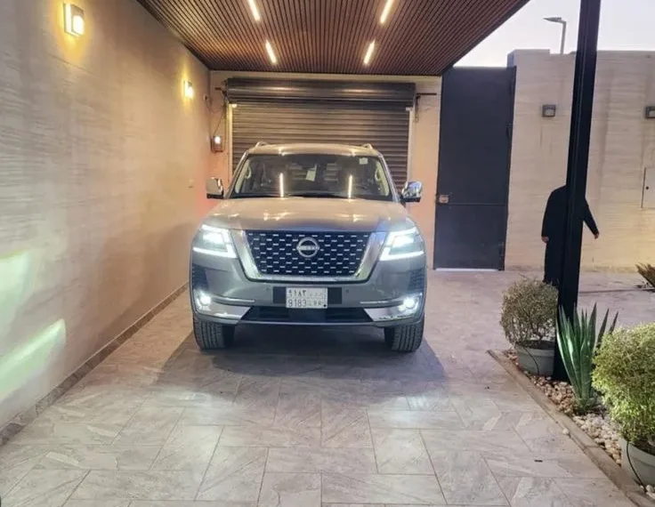 مظلات وسواتر في الرياض : حلول مثالية لحماية المساحات الخارجية مع أفضل تصاميم وجودة
